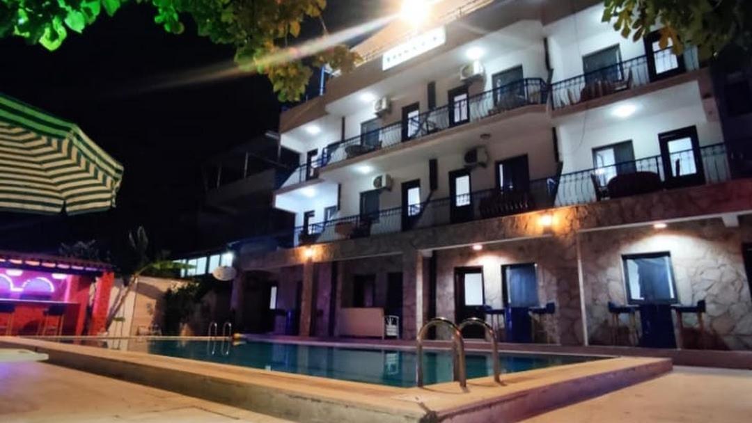 Ada Blue Star Apart Otel Aidim Exterior foto